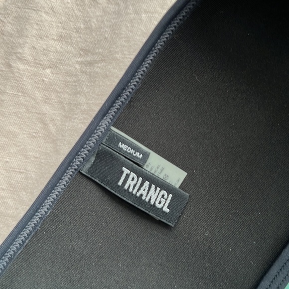 TRIANGL neoprene bikini, size S top, size M bottom - Picture 7 of 7